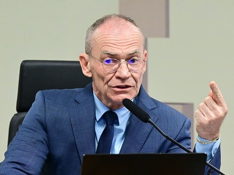 Fabiano Contarato destaca que CPI tem prerrogativa de fazer convocações. - Geraldo Magela/Agência Senado