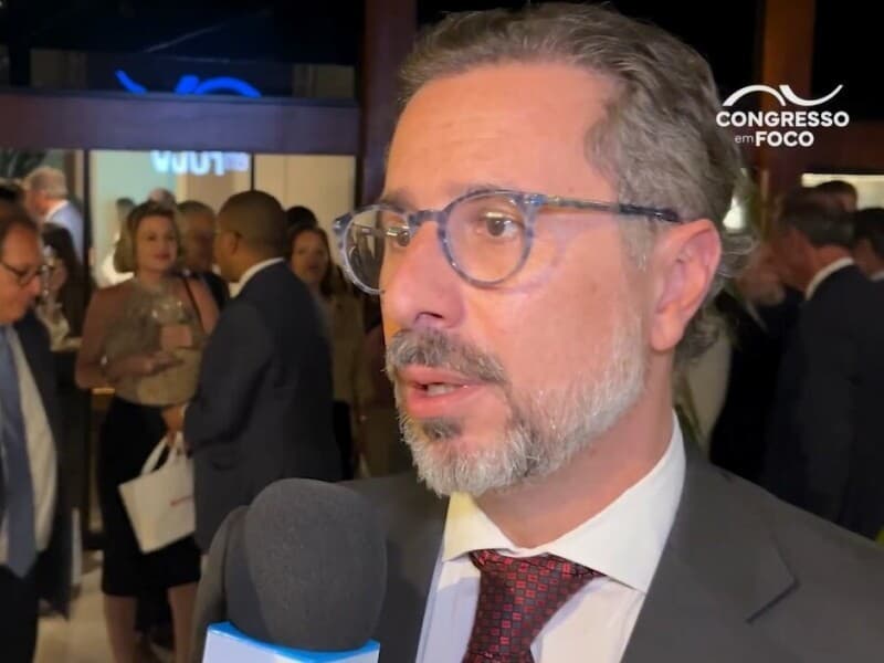 Ministro da CGU avalia que granho de protagonismo da CGU no combate à corrupção é fruto do respeito à autonomia da pasta. - Congresso em Foco