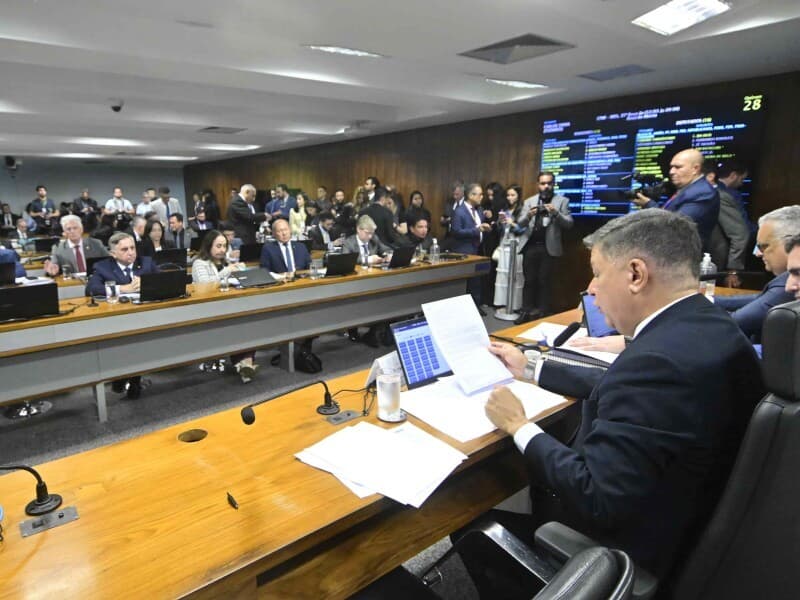 Oposição acusa base do governo de blindar suspeitos por afinidade política. - Geraldo Magela/Agência Senado