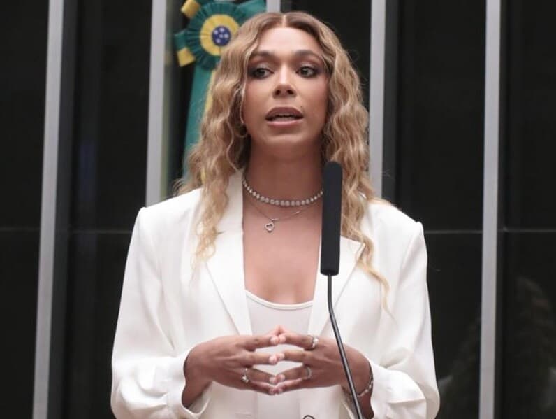 A deputada Erika Hilton disse que o apresentador irá responder legalmente por sua declaração. - Bruno Spada/Câmara dos Deputados