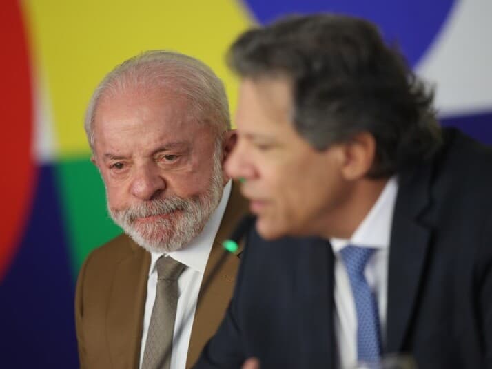 Lula: "Engenharia econômica para evitar que os efeitos da irresponsabilidade da guerra chegue ao povo brasileiro". - Gabriela Biló/Folhapress