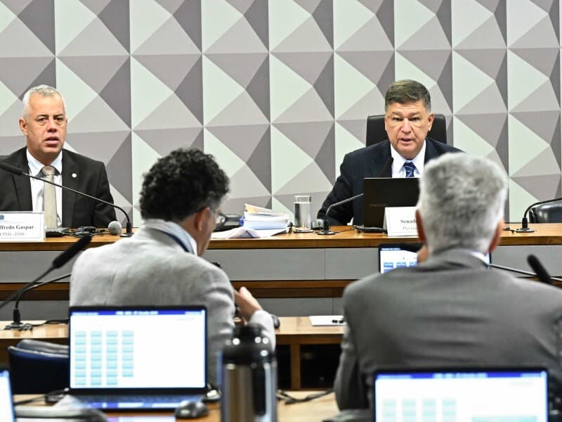 Acesso restrito em sala-cofre replica procedimento da CPMI do 8 de janeiro. - Jefferson Rudy/Agência Senado