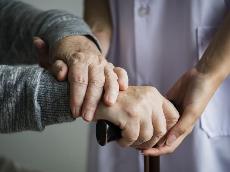 Medida busca garantir proteção social após falecimento do beneficiário. - Freepik