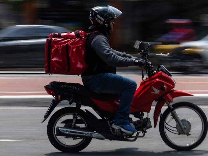 Regulamentação de atividades de aplicativos deve ser votada ainda neste semestre na Câmara. - Danilo Verpa/Folhapress