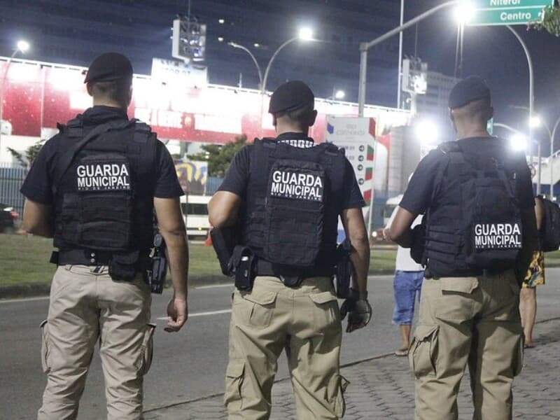 Iniciativa mira valorização profissional e impacto na permanência nas carreiras. - GM-Rio