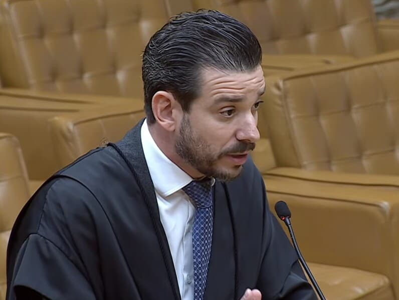 Julgamento ocorre em Plenário presencial. - Reprodução/YouTube