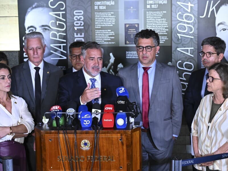 A bancada aponta parcialidade no relatório oficial. - Jefferson Rudy/Agência Senado