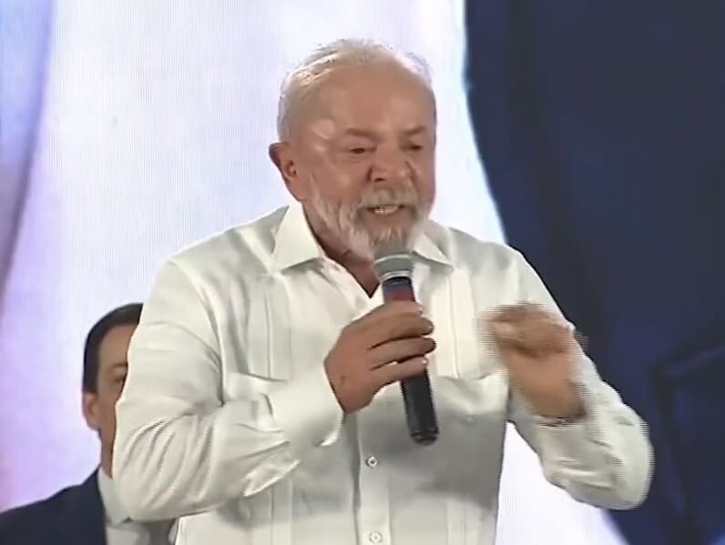 Fala ocorreu durante cerimônia voltada a iniciativas da educação. - Reprodução/YouTube