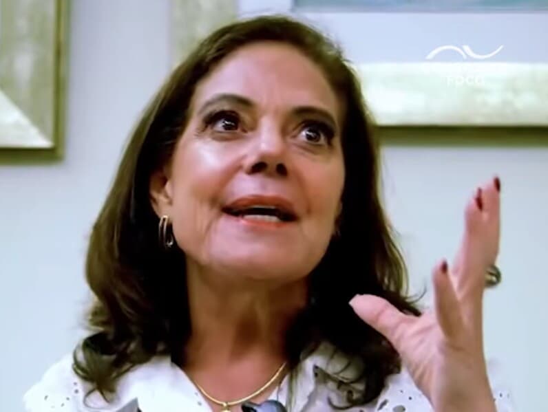 Deputada compareceu ao lançamento do livro. - Reprodução/X