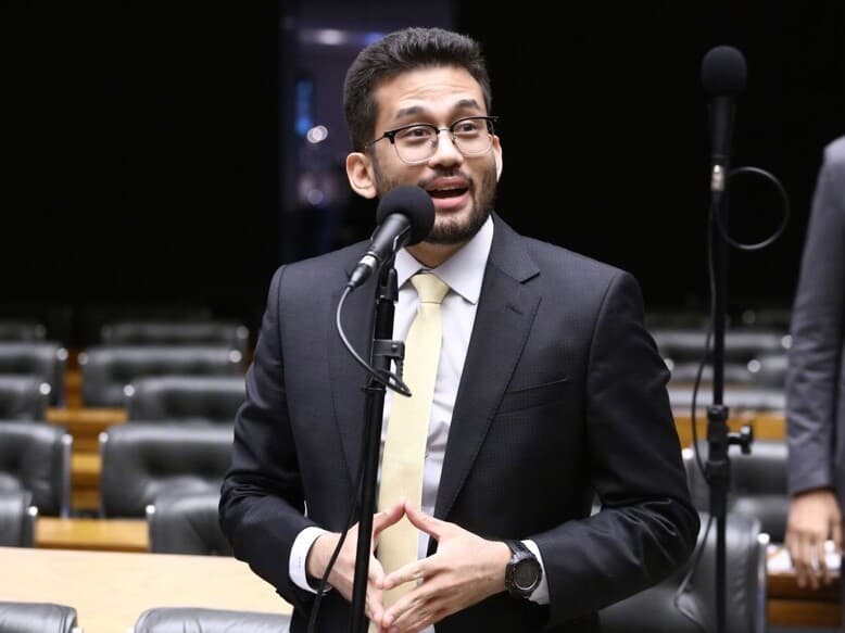 Pela proposta, o Poder Executivo ficaria responsável pela logística de coleta de sangue dentro das unidades prisionais. - Vinicius Loures/Câmara dos Deputados