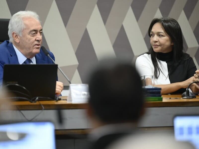 A PEC, relatada pela senadora Eliziane Gama, foi aprovada em votação simbólica. - Andressa Anholete/Agência Senado