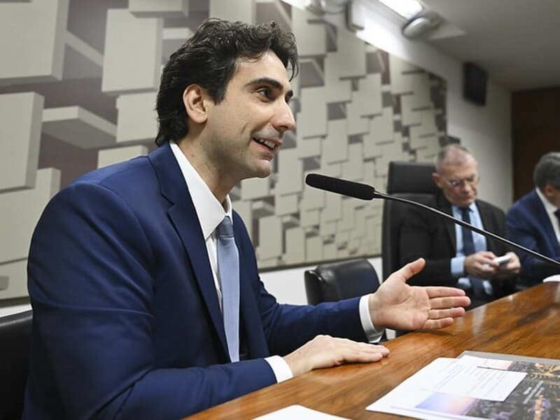 Galípolo: no dia da liquidação, caixa do Master equivalia a apenas 10% do valor que precisava honrar naquela data. - Saulo Cruz/Agência Senado