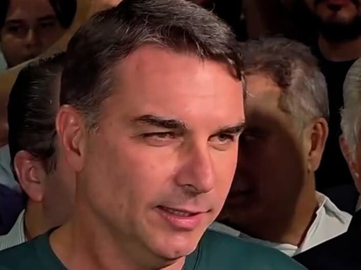 Flávio Bolsonaro - Reprodução/Youtube