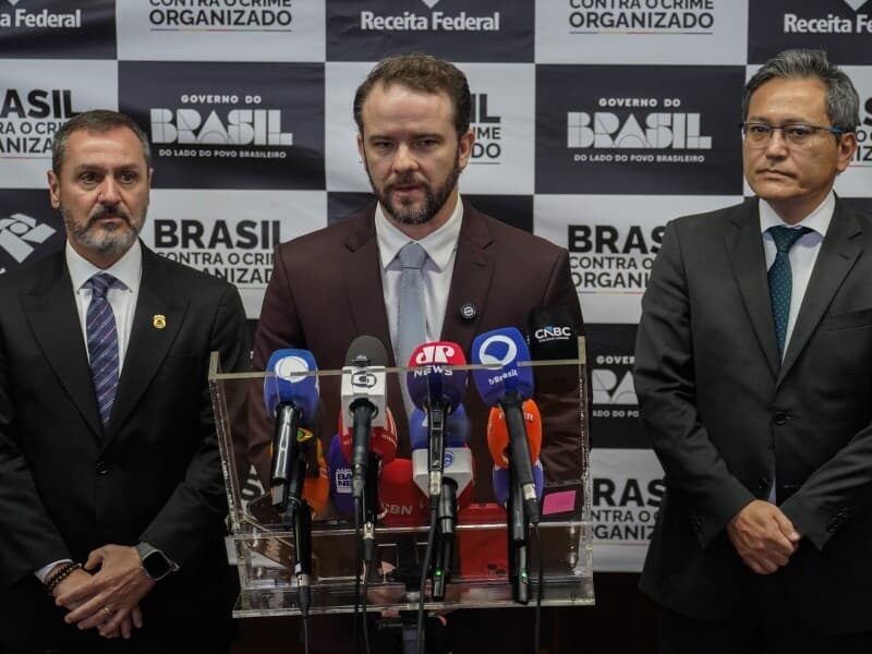 A parceria foi anunciada nesta sexta-feira (10) pelo ministro da Fazenda, Dario Durigan. - Rafa Neddermeyer/Agência Brasil A parceria foi anunciada nesta sexta-feira (10) pelo ministro da Fazenda, Dario Durigan. - Rafa Neddermeyer/Agência Brasil