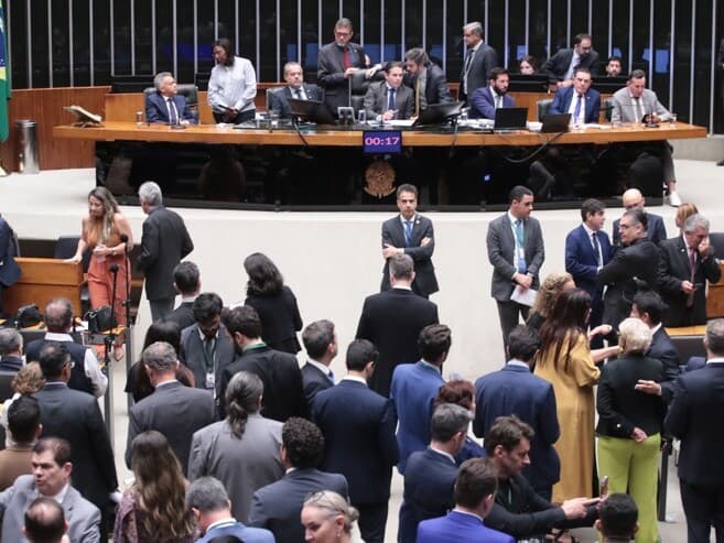 Hugo Motta quer acelerar votação da regulamentação dos aplicativos e da proposta que põe fim à escala 6x1. - Bruno Spada/Agência Câmara Hugo Motta quer acelerar votação da regulamentação dos aplicativos e da proposta que põe fim à escala 6x1. - Bruno Spada/Agência Câmara