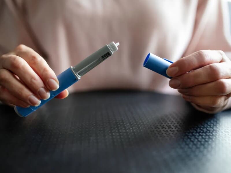 Uso desses medicamentos exige prescrição médica e acompanhamento especializado, segundo orientação da Anvisa. - Tatsiana Volkava/GettyImages