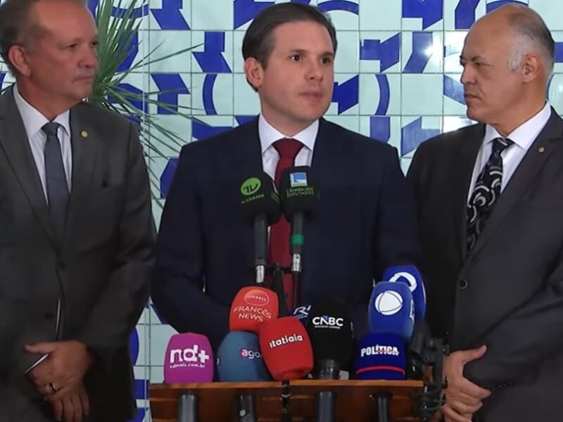 Motta defende relator e aponta falta de acordo em projeto dos apps. - Reprodução/YouTube