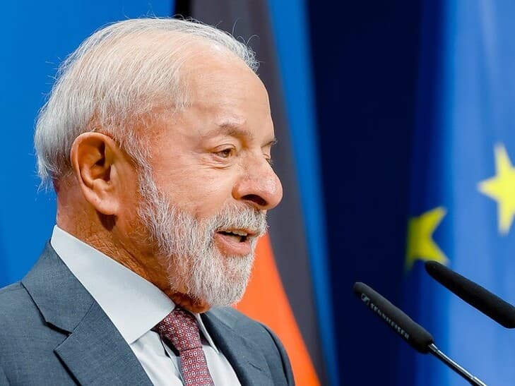 Lula tomou conhecimento da decisão do governo dos Estados Unidos na Akemnha, onde está em viagem oficial. - Ricardo Stuckert/PR