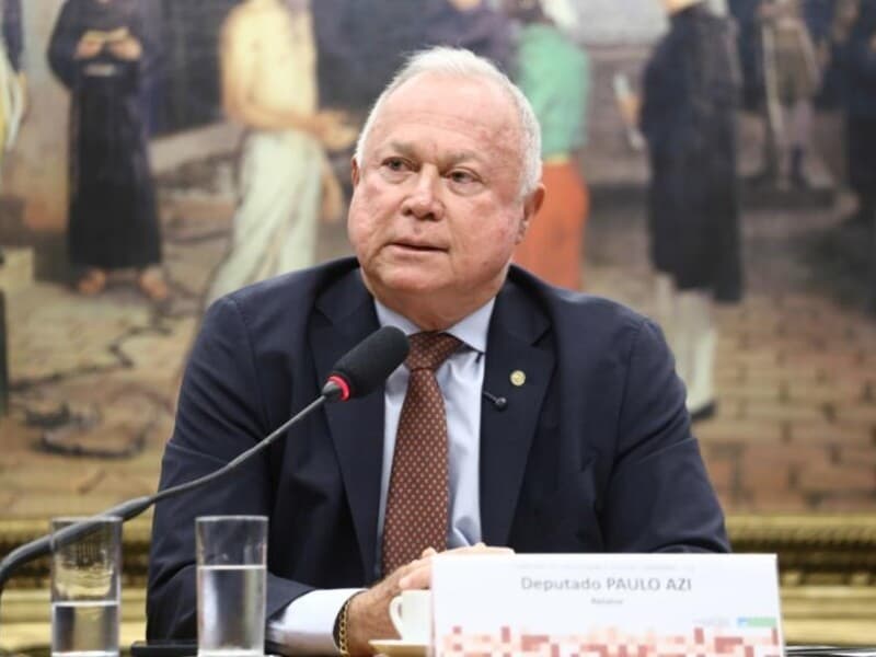 Parecer de Paulo Azi é pelo prosseguimento das PECs. - Vinicius Loures, Kayo Magalhães, Zeca Ribeiro, Pablo Valadares e Bruno Spada/Agência Câmara