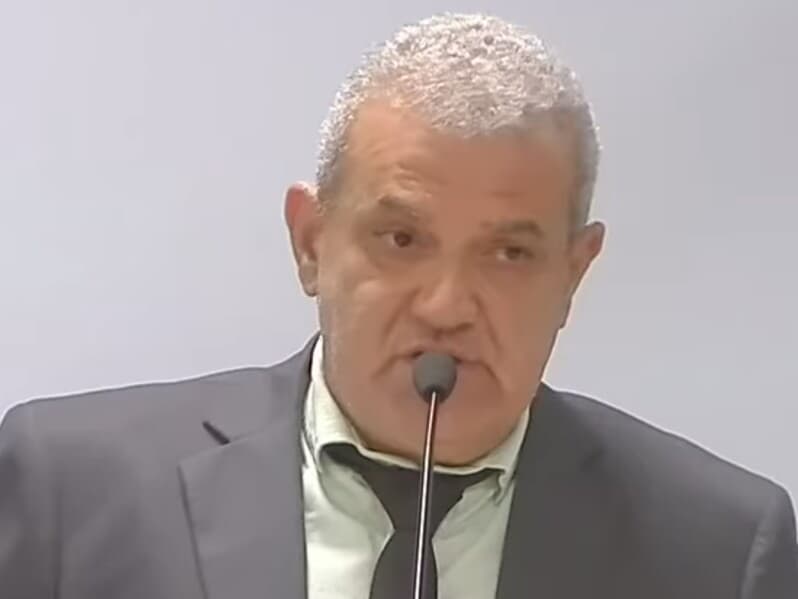 Vereador foi afastado sob suspeita de violência doméstica. - Reprodução