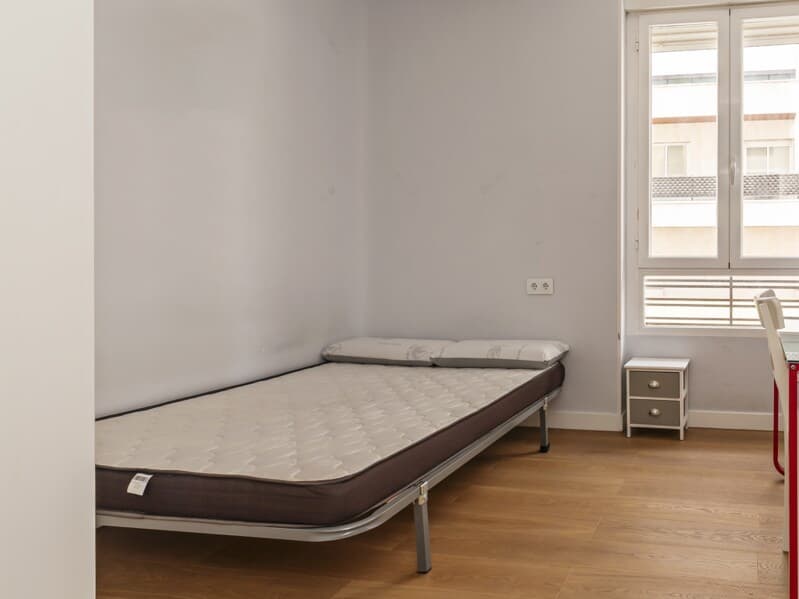 Proposta veta o uso do termo "quarto de empregada". - Freepik