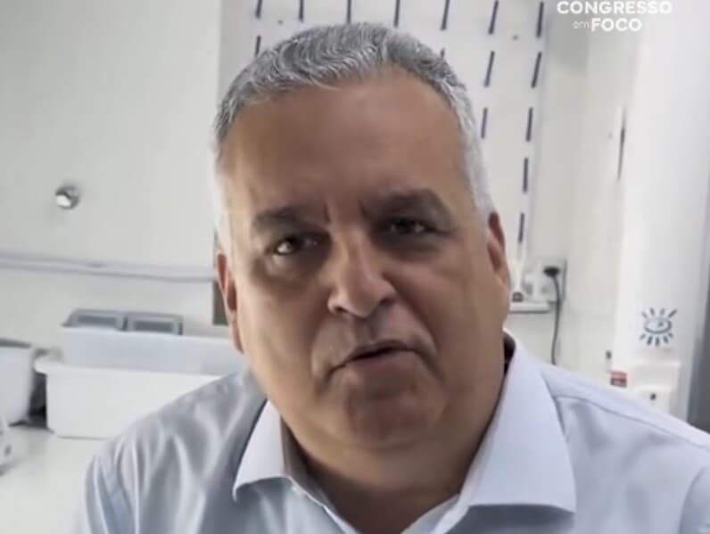 Gaspar compartilhou o momento nas redes sociais. - Reprodução/YouTube