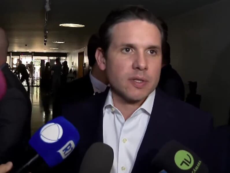 s - Reprodução/YouTube