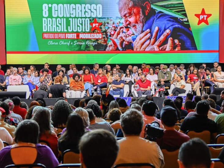 Congresso do PT terminou com documento que evita tom polêmico e busca alianças com partidos mais ao centro do espectro político. - Divulgação/PT