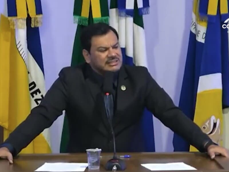 Marcelo Mourão diz que "secretário fica cagando na cabeça" de vereador no MS. - Reprodução/YouTube
