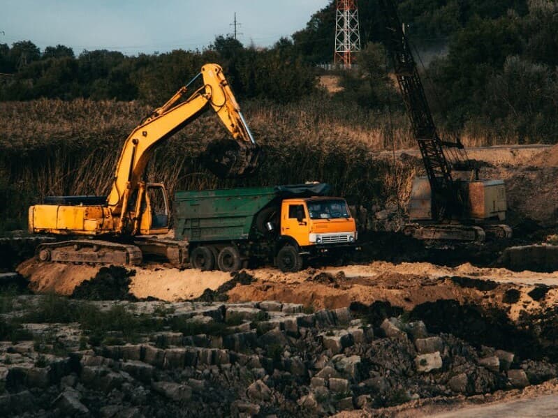 Rede Sustentabilidade pede que o STF reconheça a falta de uma regulação eficaz para minerais estratégicos no Brasil.  - Freepik