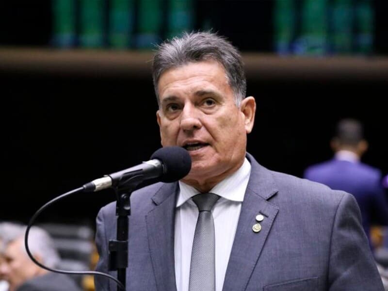 O deputado Coronel Meira (PL-PE) defendeu que o texto corrige distorções nas jornadas e estabelece limites para evitar sobrecarga dos profissionais de segurança pública. - Kayo Magalhães / Câmara dos Deputados