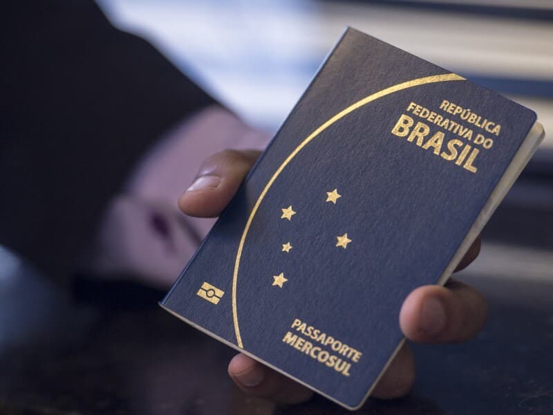 Medida busca facilitar acesso de estudantes de baixa renda a intercâmbios, pesquisas e programas acadêmicos internacionais. - Marcelo Camargo/Agência Brasil