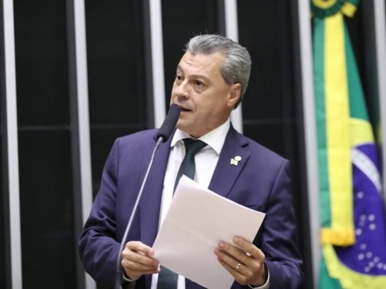 Relator defende correção automática do teto do MEI para evitar perdas com a inflação. - Zeca Ribeiro/Câmara dos Deputados