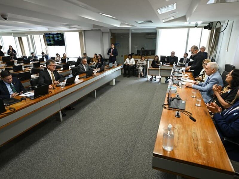 A proposta foi aprovada nesta quarta-feira (13) pela CCJ. - Saulo Cruz/Agência Senado