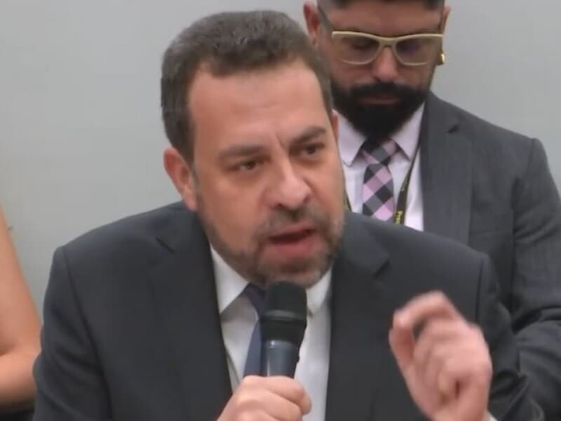 Ministro afirma que o governo só apoiará texto que preveja redução imediata da escala nacional de trabalho, sem escalonamento.  - TV Câmara/Reprodução