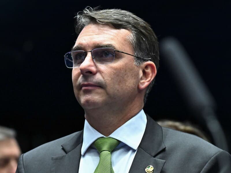 Flávio Bolsonaro cobrou instalação de CPI do Master para "separar os inocentes, dos bandidos". - Jefferson Rudy/Agência Senado