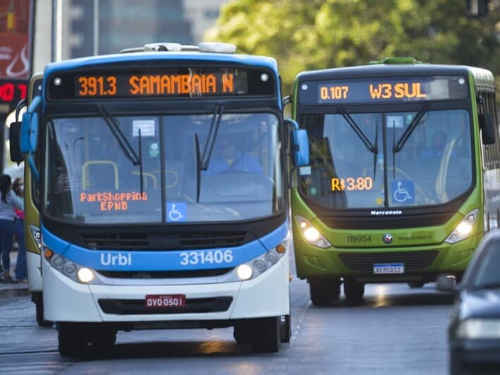 Projeto prevê isenção de pedágio para ônibus do transporte coletivo. - Marcello Casal Jr/ Agência Brasil