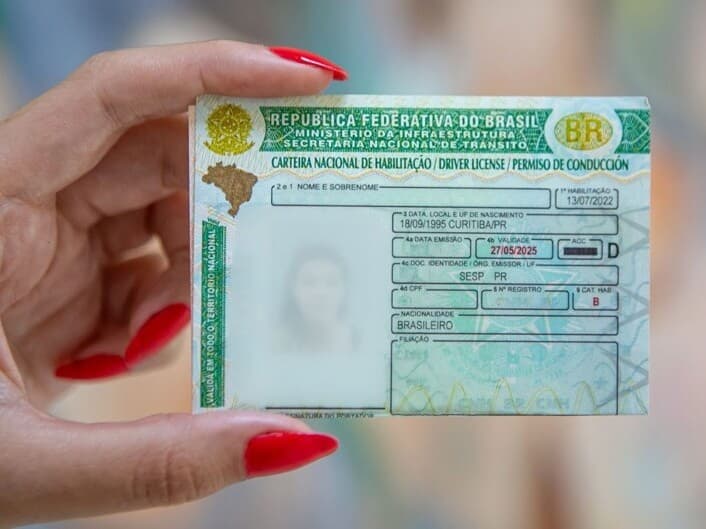 Exame toxicológico deverá ser apresentado antes da emissão da CNH provisória. - Roberto Dziura/ AEN