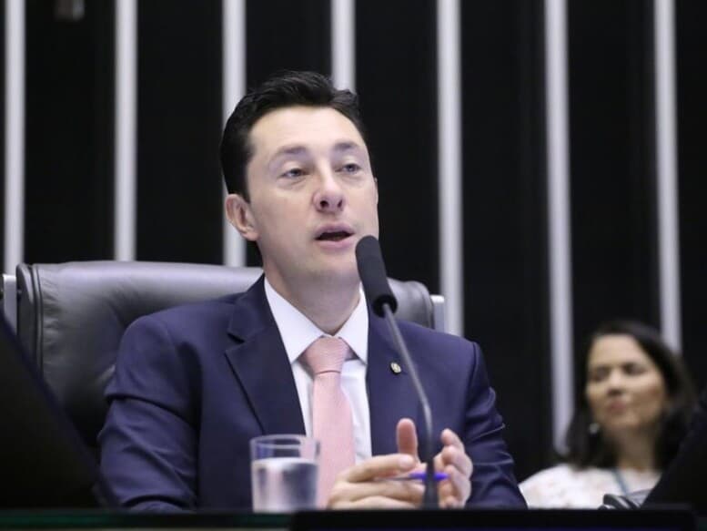 Relator da proposta, Rodrigo Gambale defendeu as mudanças como forma de garantir "segurança jurídica" aos partidos políticos. - Kayo Magalhães / Câmara dos Deputados