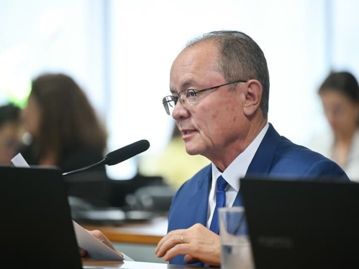 Relator da matéria na CDH, Zequinha Marinho, defendeu correção das bolsas com base na inflação acumulada desde 2013. - Ton Molina/Agência Senado
