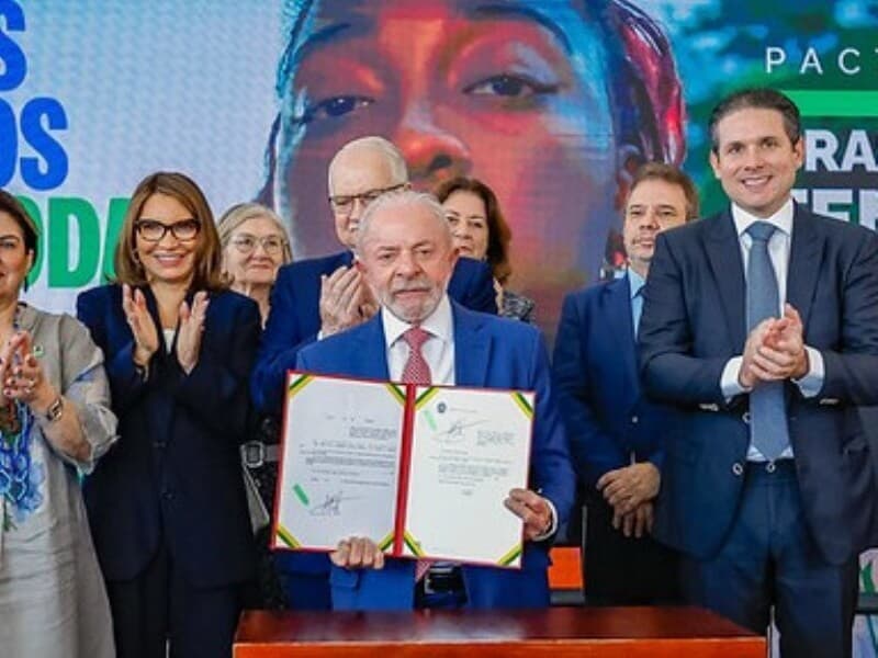 Pacote marca os 100 dias de implementação do Pacto Nacional Brasil Contra o Feminicídio. - Ricardo Stuckert / PR Pacote marca os 100 dias de implementação do Pacto Nacional Brasil Contra o Feminicídio. - Ricardo Stuckert / PR