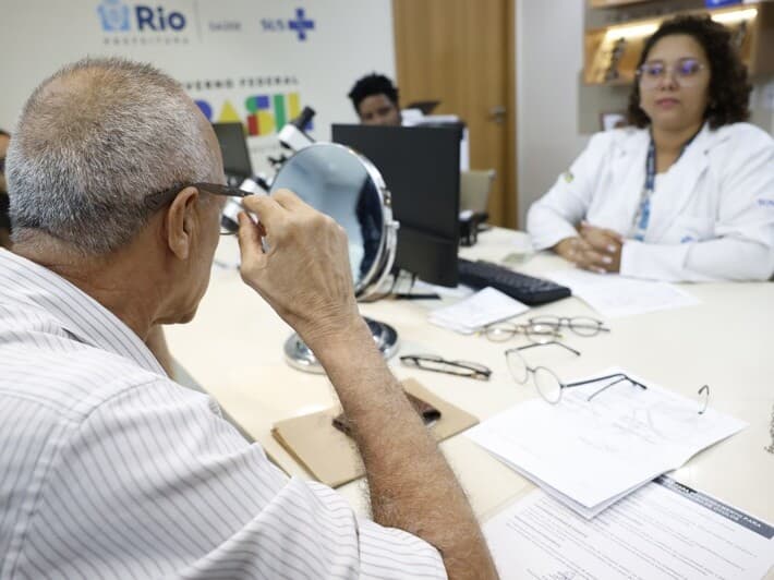 Texto aprovado amplia acesso a itens de saúde visual na rede pública e segue para análise de outras comissões da Câmara. - Fernando Frazão/Agência Brasil