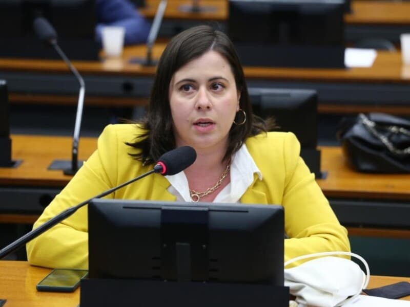 A deputada Sâmia Bomfim é uma das autoras do pedido de vista da PEC. - VInicius Loures/Câmara dos Deputados