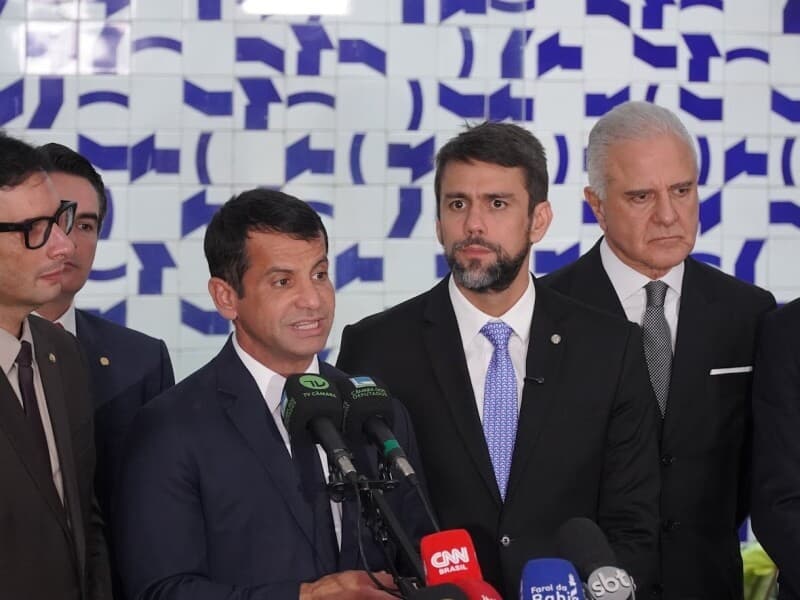 Líderes representam bancada com cerca de um terço dos votos necessários para a PEC. - União na Câmara/Divulgação
