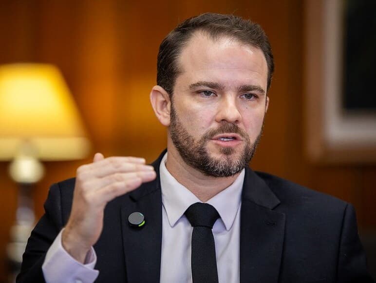 Dario Durigan: governo enviará novas alíquotas ao Congresso em tempo de Imposto Seletivo vigorar a partir de janeiro de 2027. - Washington Costa/Ministério da Fazenda