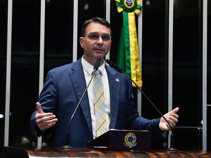 Flávio Bolsonaro participa de agenda política em Belo Horizonte nesta terça-feira (2). - Jefferson Rudy/Agência Senado