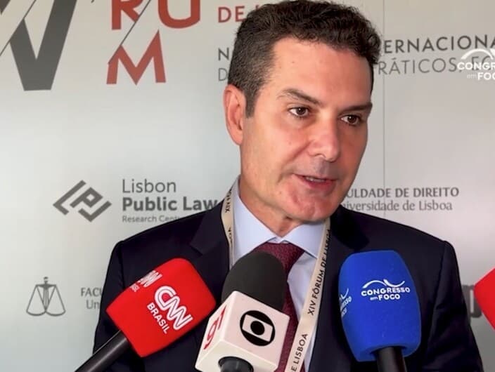 Jader Filho defendeu estabilidade institucional e fortalecimento dos municípios. - Reprodução / Youtube