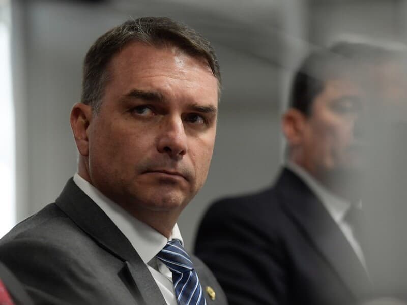 Flávio Bolsonaro expressou temor de pesca probatória em ação da Polícia Civil.  - Saulo Cruz/Agência Senado