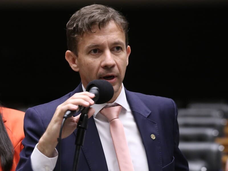 Iniciativa de Eduardo Velloso amplia transferências automáticas do fundo nacional para fortalecer ações dos Estados. - Kayo Magalhães/Câmara dos Deputados