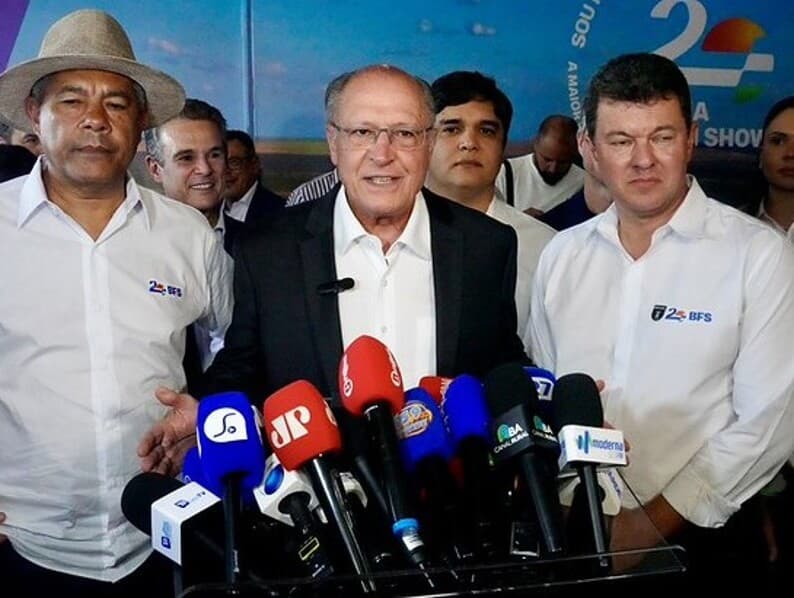 Alckmin afirmou estar atuando em conjunto com o Ministério da Agricultura para tentar reverter a decisão. - Cadu Gomes/VPR